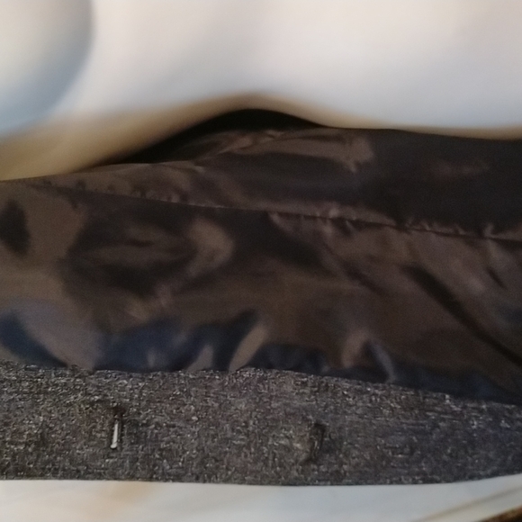 🌺 Beautiful Village by Liz Claiborne grey with black and white specks jacket 6 - Picture 3 of 5